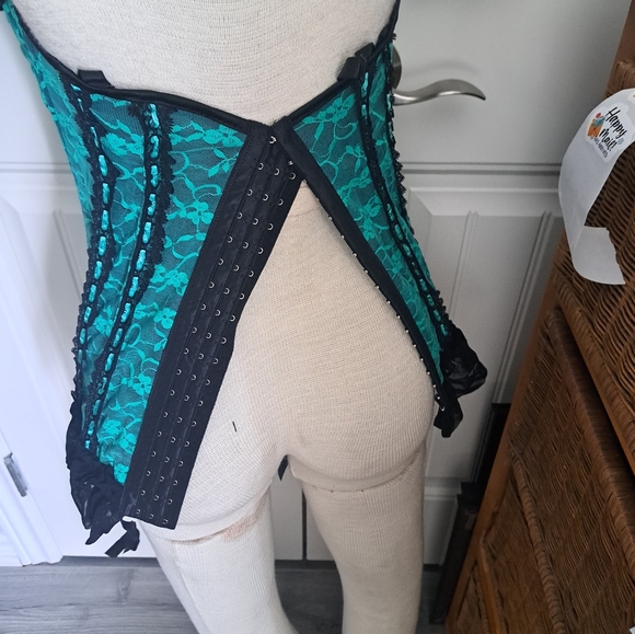 JUST SEXY intimate Emerald lace bustier thong corset garter straps lingerie LG - Picture 4 of 7
